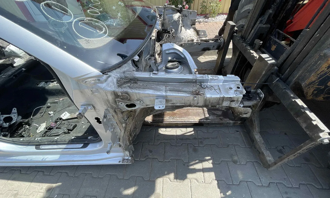 LONJERON DREAPTA AUDI A1 2010-2019