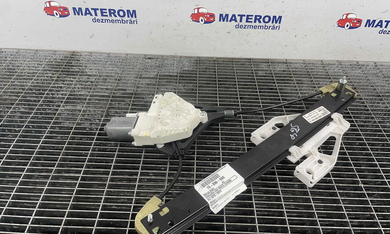 MACARA USA SPATE STANGA AUDI A1 2010-2019