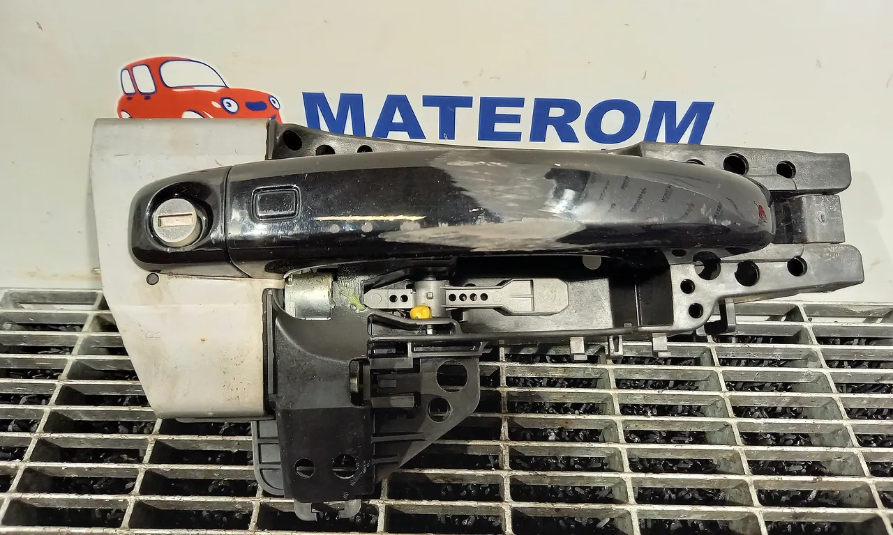 MANER USA FATA DREAPTA AUDI A1 2010-2019
