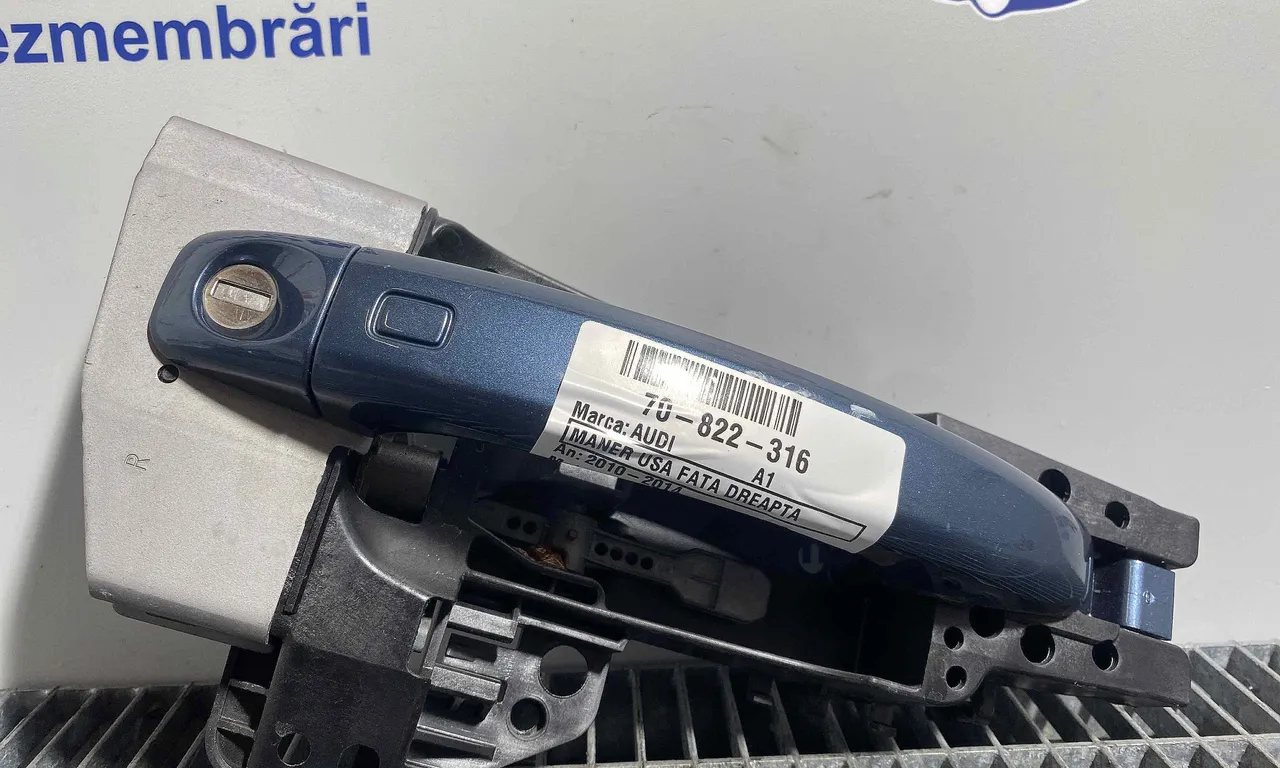 MANER USA FATA DREAPTA AUDI A1 2010-2019