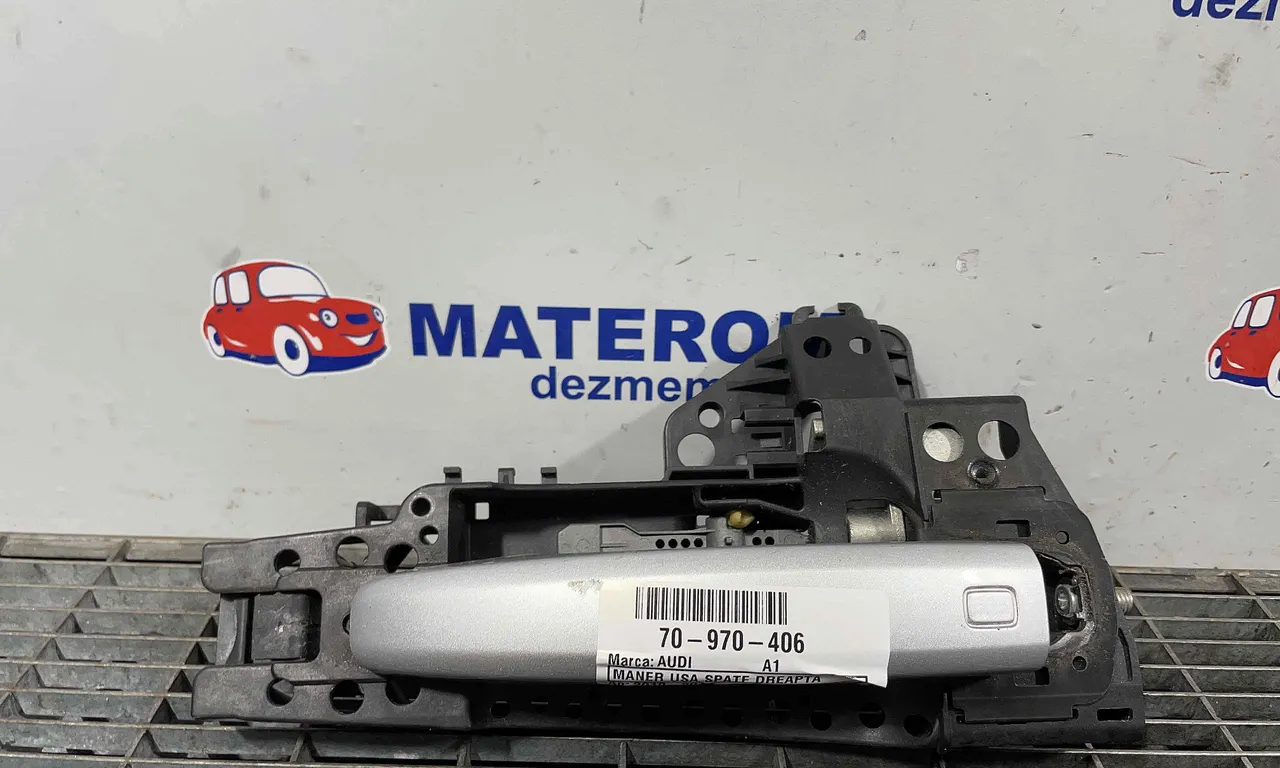 MANER USA SPATE DREAPTA AUDI A1 2010-2019