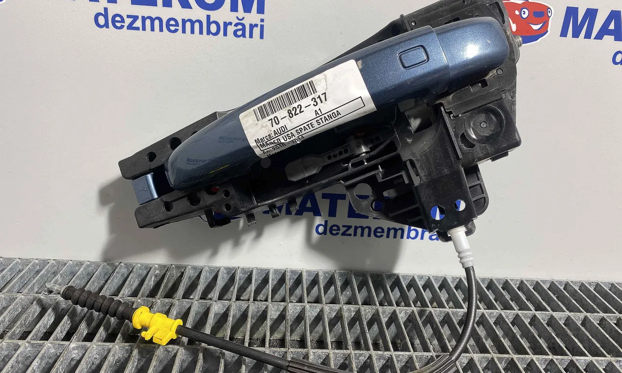 MANER USA SPATE STANGA AUDI A1 2010-2019