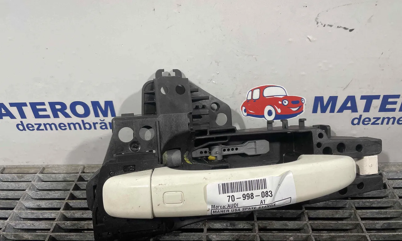 MANER USA SPATE STANGA AUDI A1 2010-2019