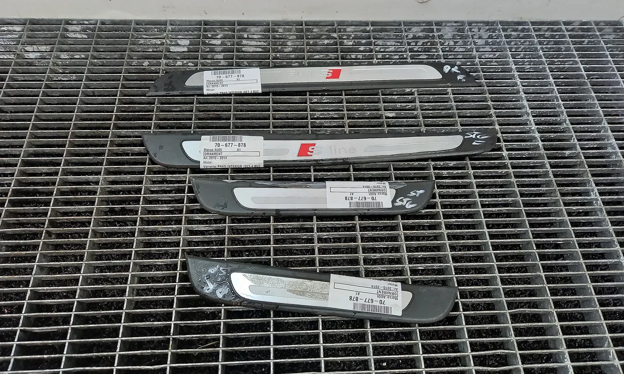 ORNAMENT PRAG AUDI A1 2010-2019