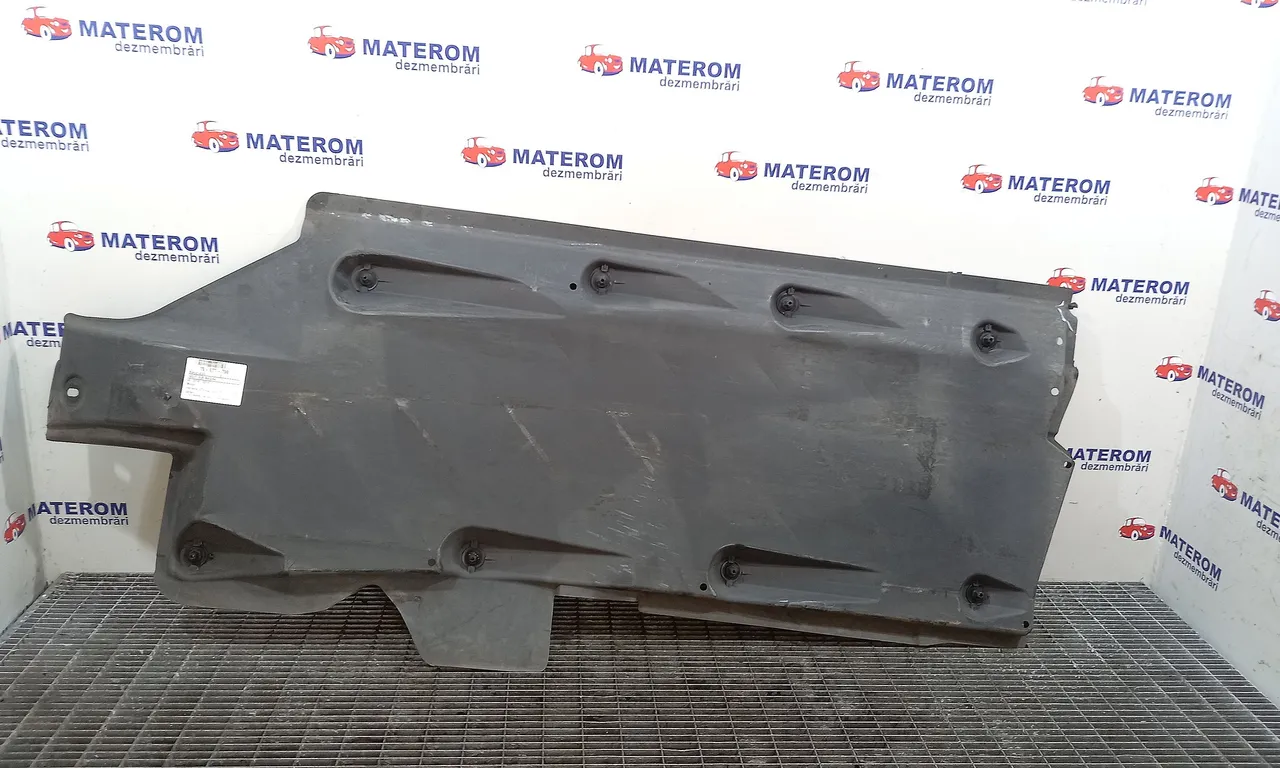 SCUT SUB MASINA AUDI A1 2010-2019