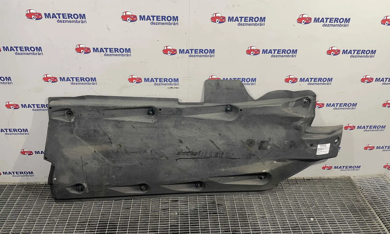 SCUT SUB MASINA AUDI A1 2010-2019