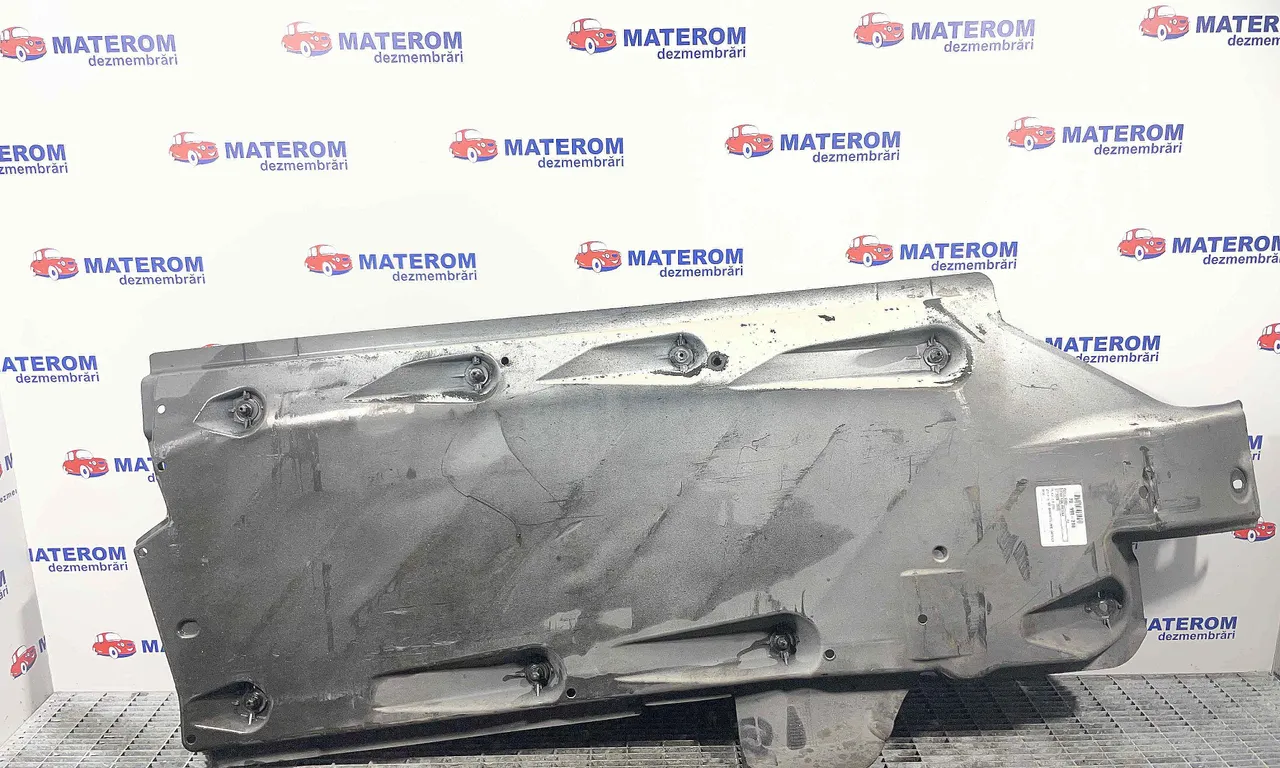 SCUT SUB MASINA AUDI A1 2010-2019