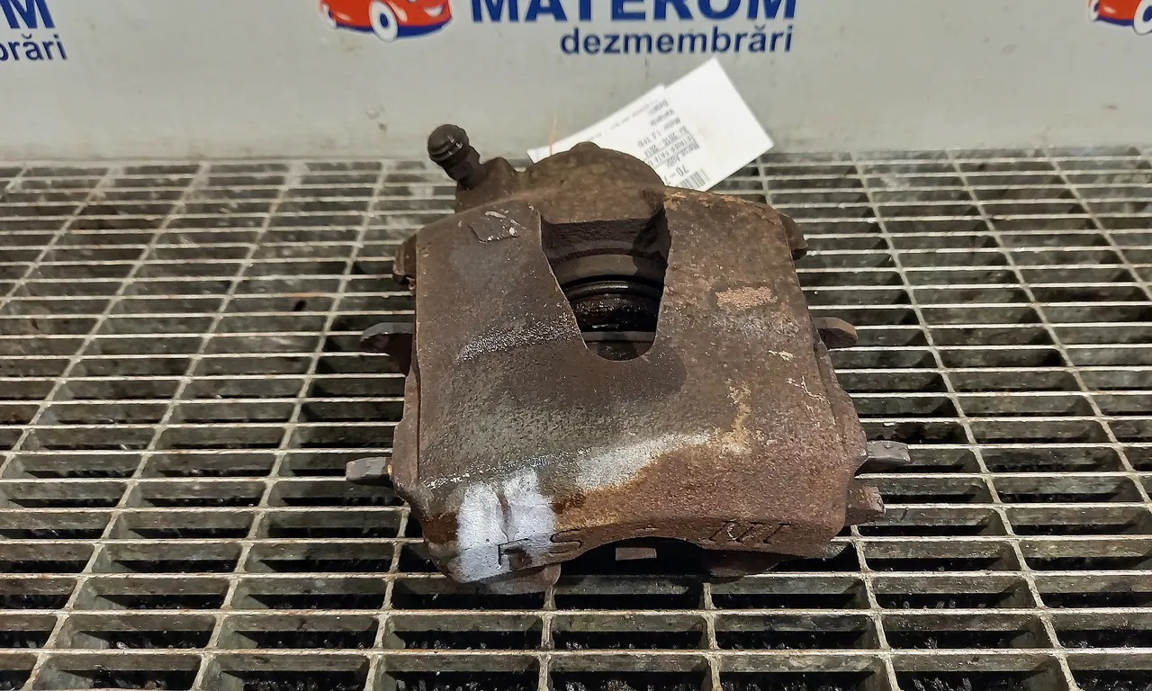 ETRIER FATA DREAPTA AUDI A1 2010-2019