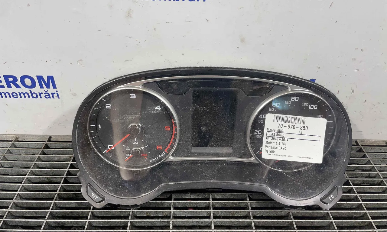 CEAS BORD AUDI A1 2010-2019