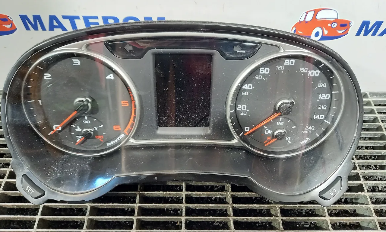 CEAS BORD AUDI A1 2010-2019