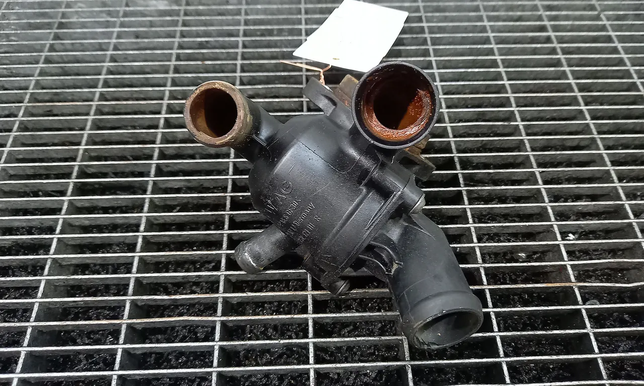CARCASA TERMOSTAT AUDI A1 2010-2019