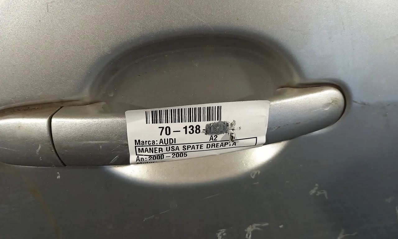 MANER USA SPATE DREAPTA AUDI A2 2000-2005