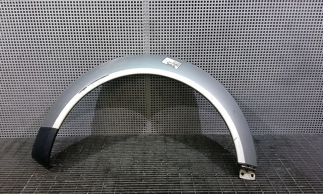 ORNAMENT ARIPA SPATE DREAPTA AUDI A2 2000-2005