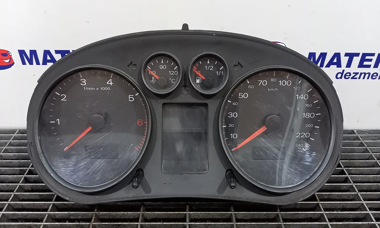 CEAS BORD AUDI A2 2000-2005