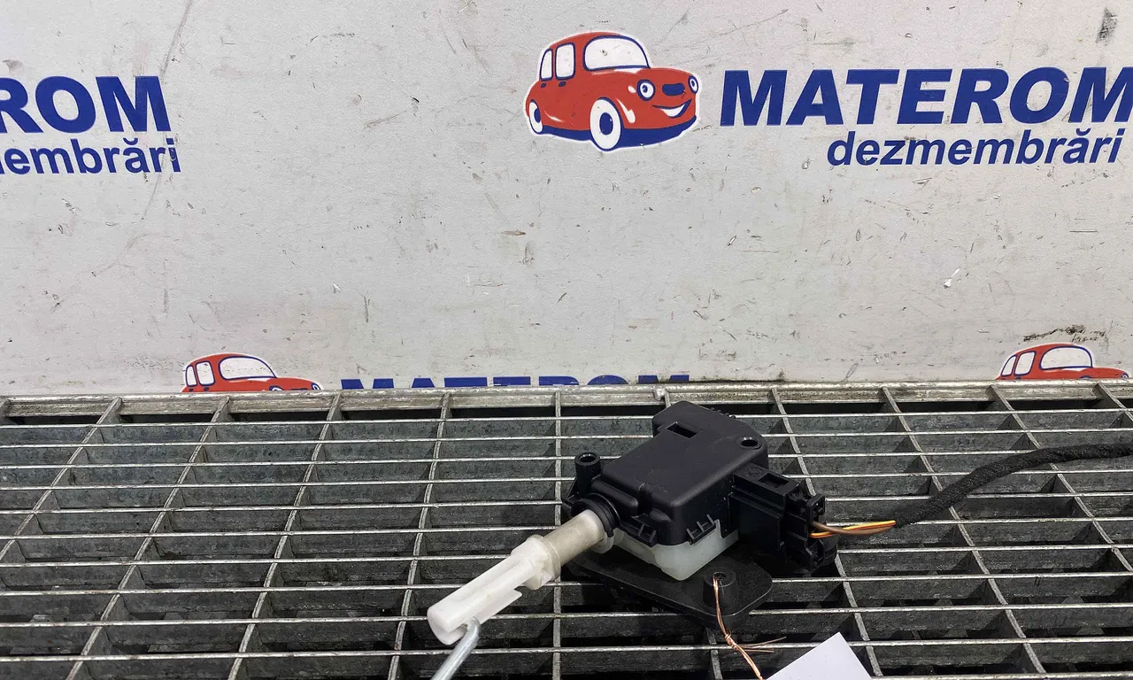 MOTORAS DESCHIDERE AUDI A3 1996-2006