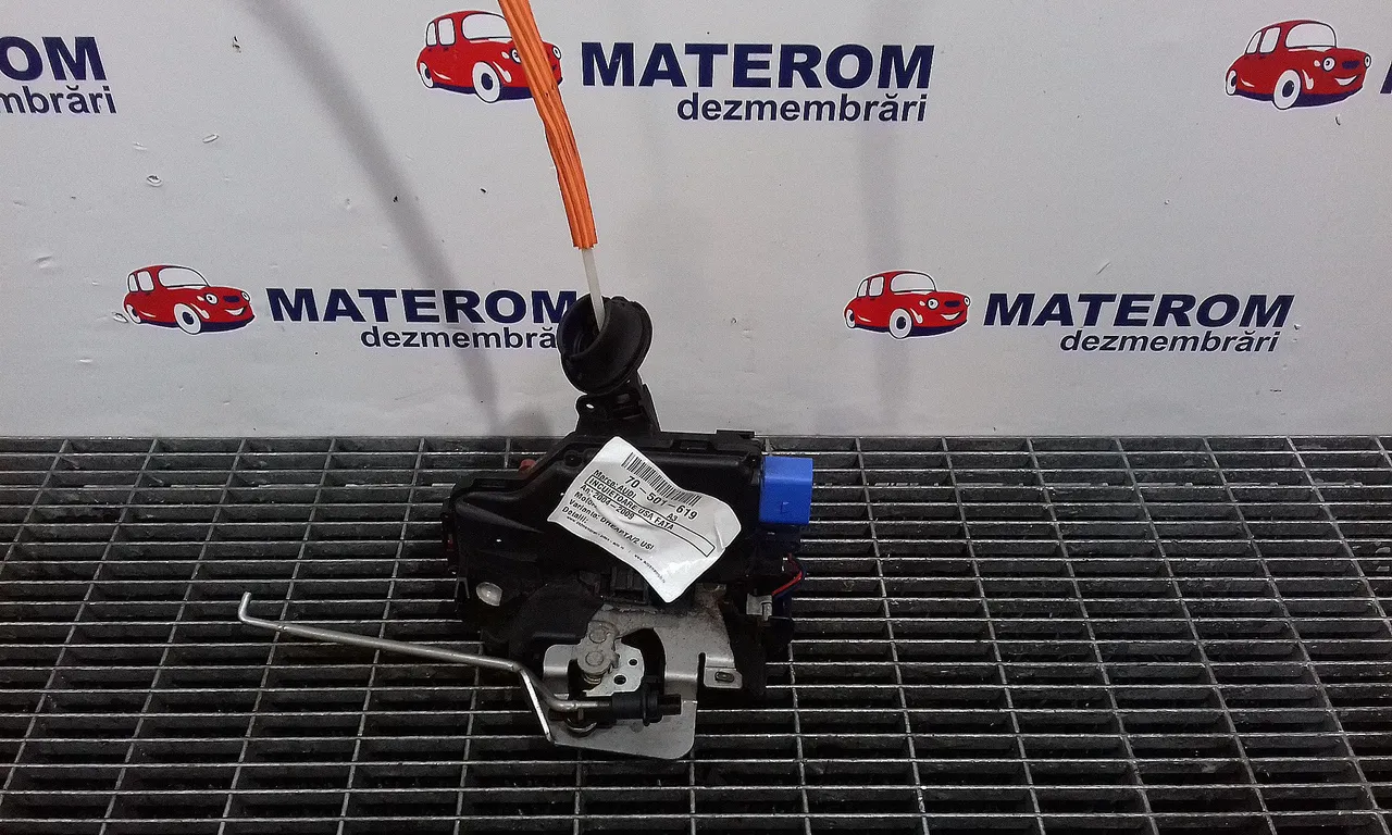 INCUIETOARE USA FATA DREAPTA AUDI A3 2003-2013
