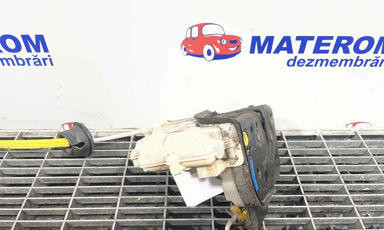 INCUIETOARE USA FATA STANGA AUDI A3 2003-2013