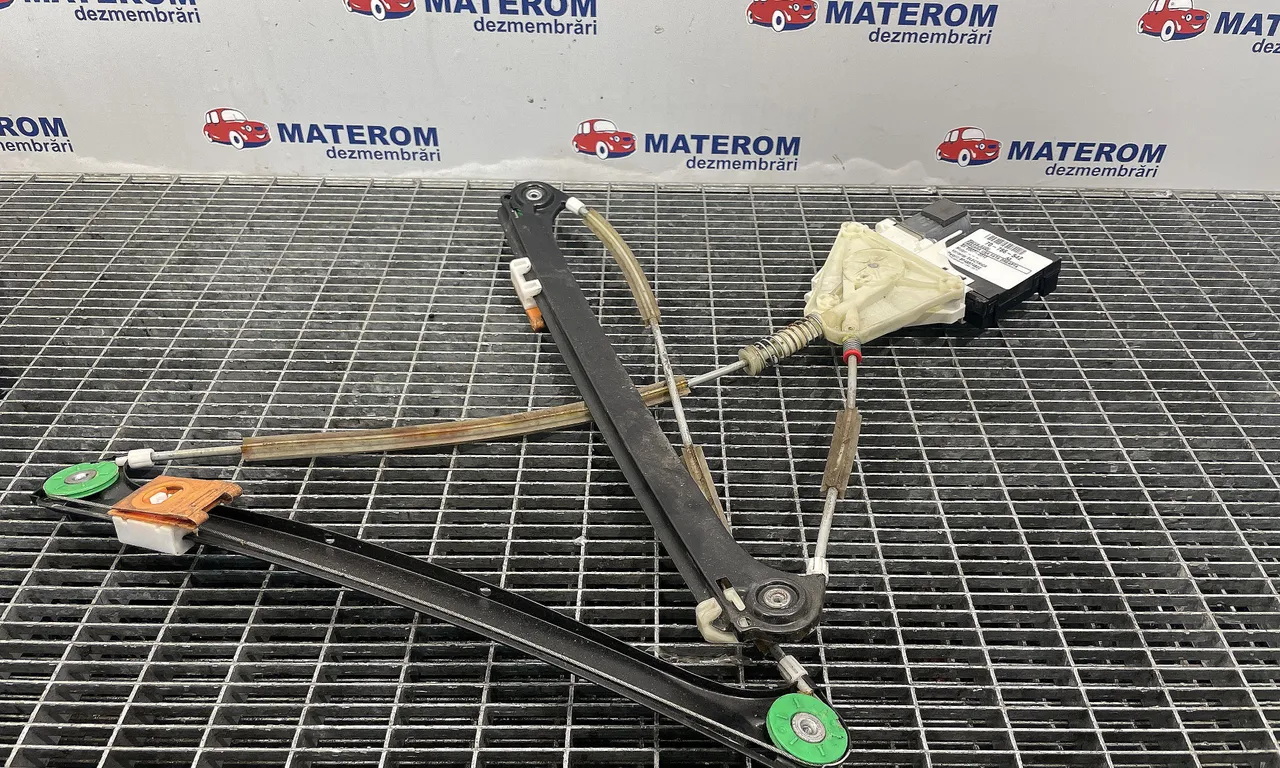 MACARA USA FATA DREAPTA AUDI A3 2003-2013