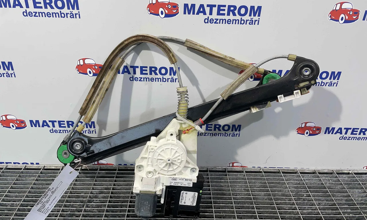 MACARA USA FATA DREAPTA AUDI A3 2003-2013