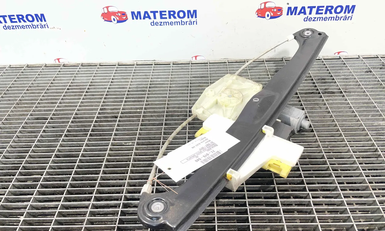 MACARA USA SPATE DREAPTA AUDI A3 2003-2013