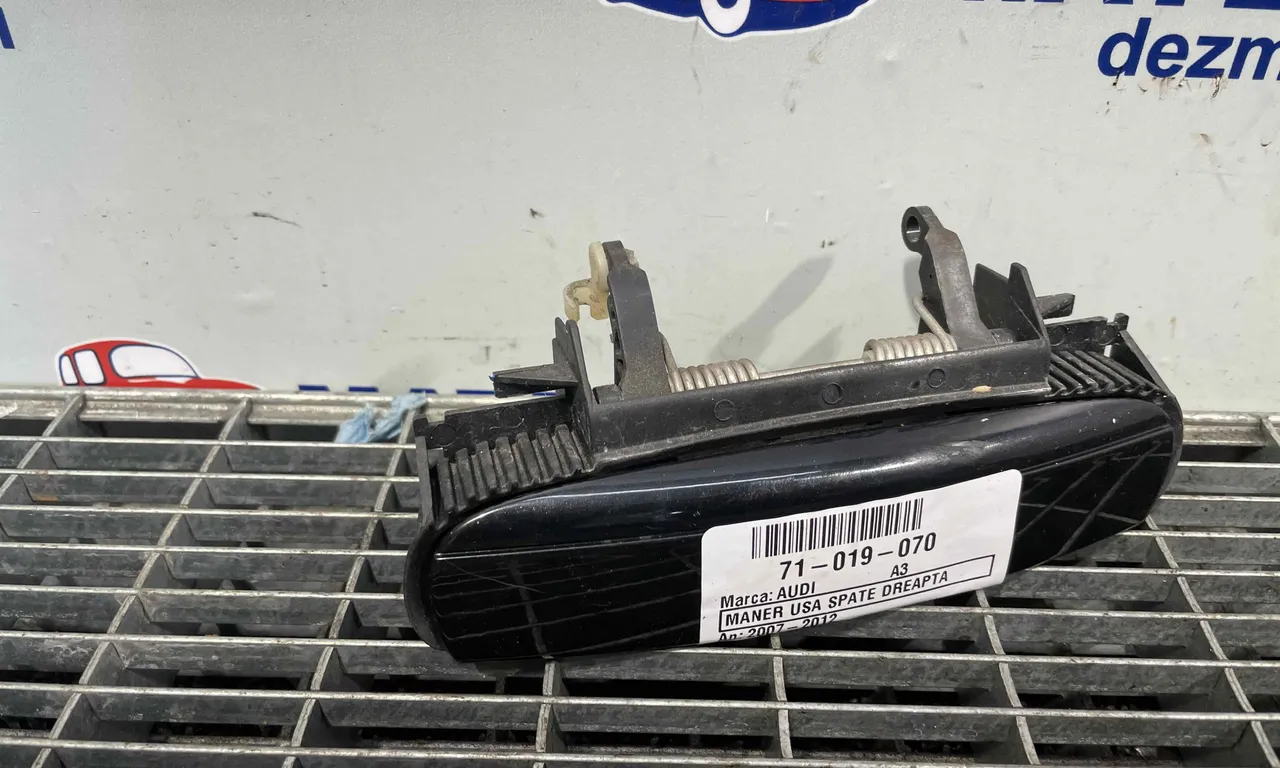 MANER USA SPATE DREAPTA AUDI A3 2003-2013