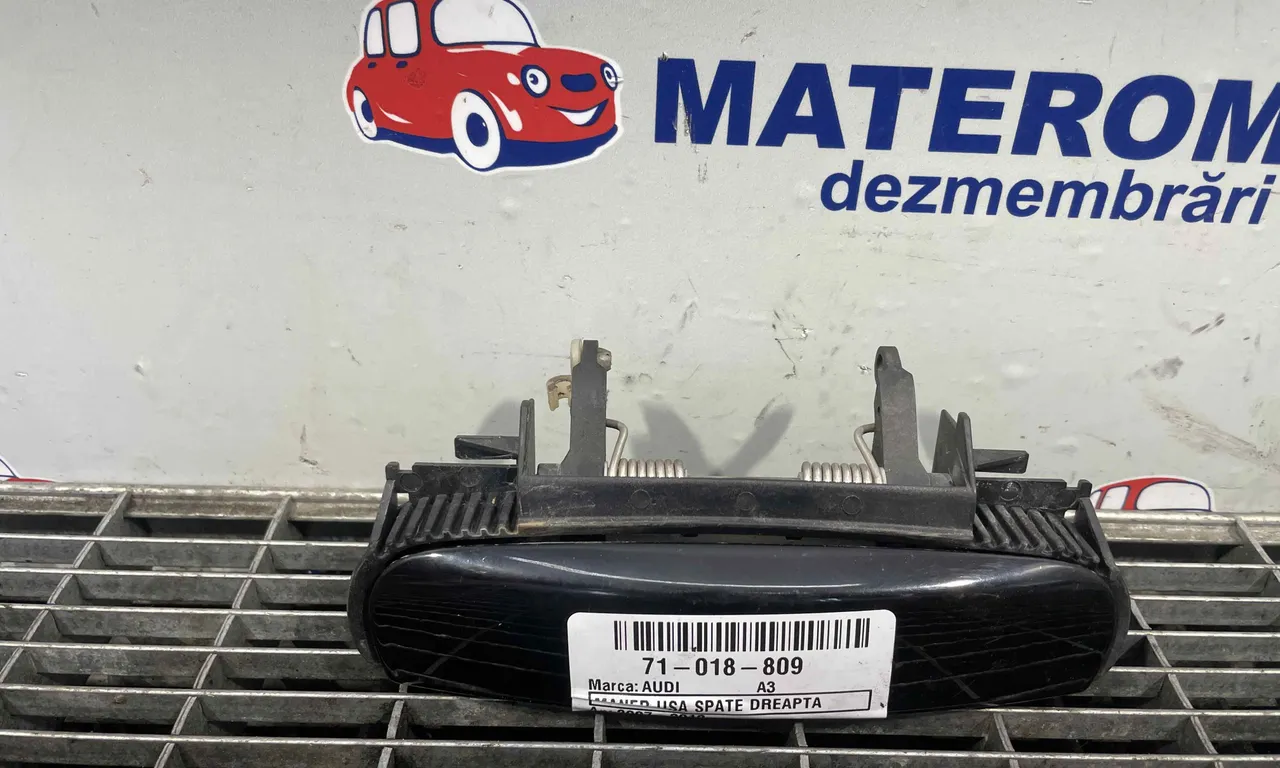 MANER USA SPATE DREAPTA AUDI A3 2003-2013