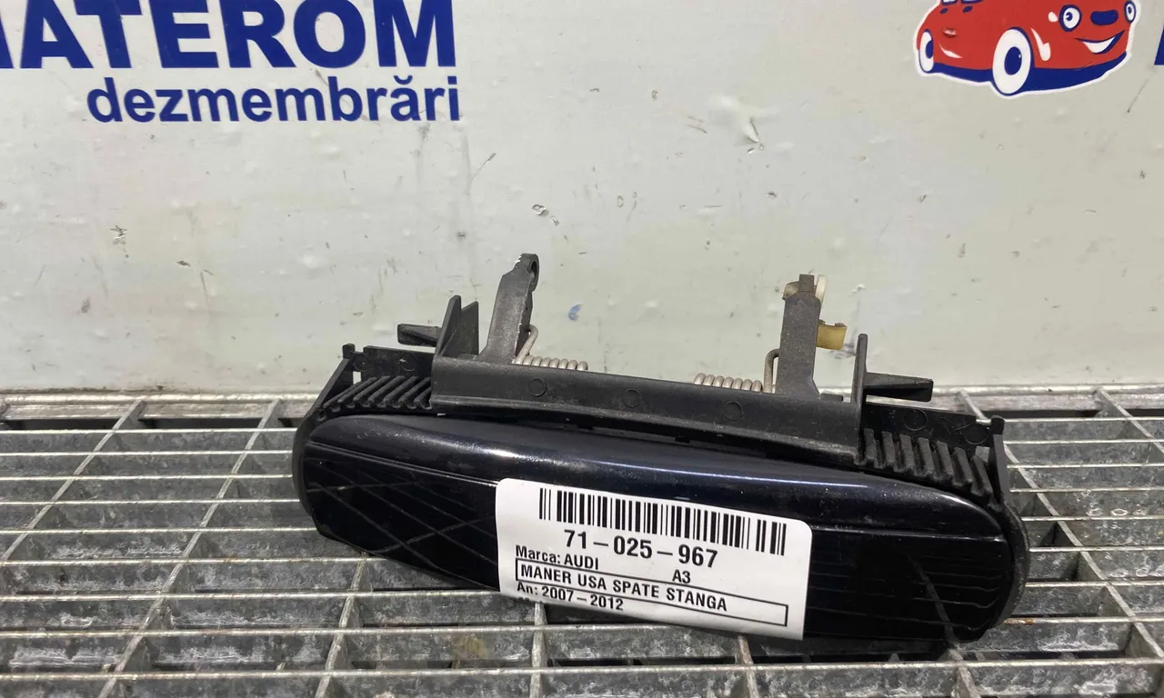 MANER USA SPATE STANGA AUDI A3 2003-2013