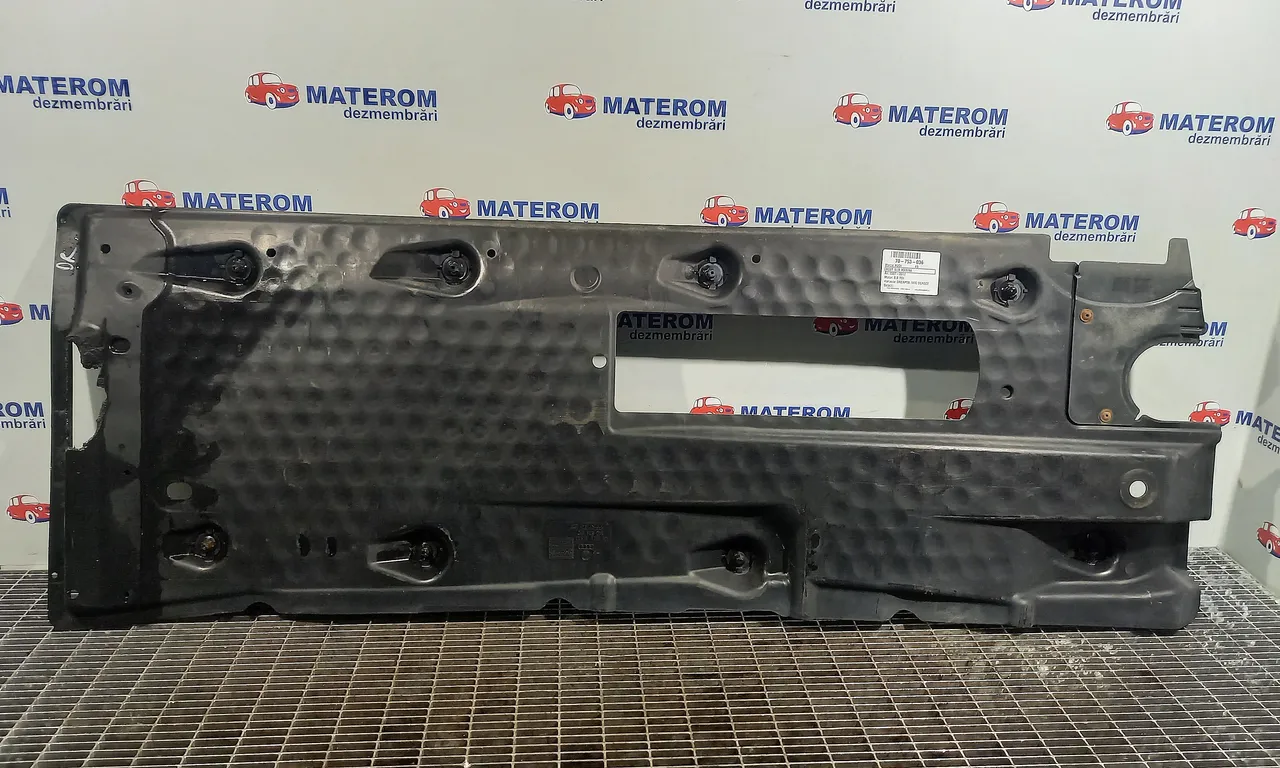 SCUT SUB MASINA AUDI A3 2003-2013