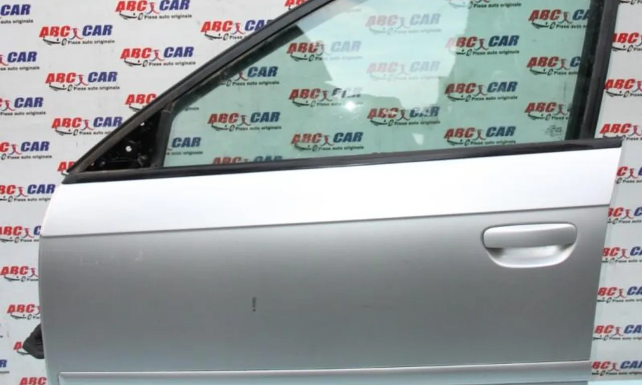 Usa stanga fata AUDI A3 2003-2013