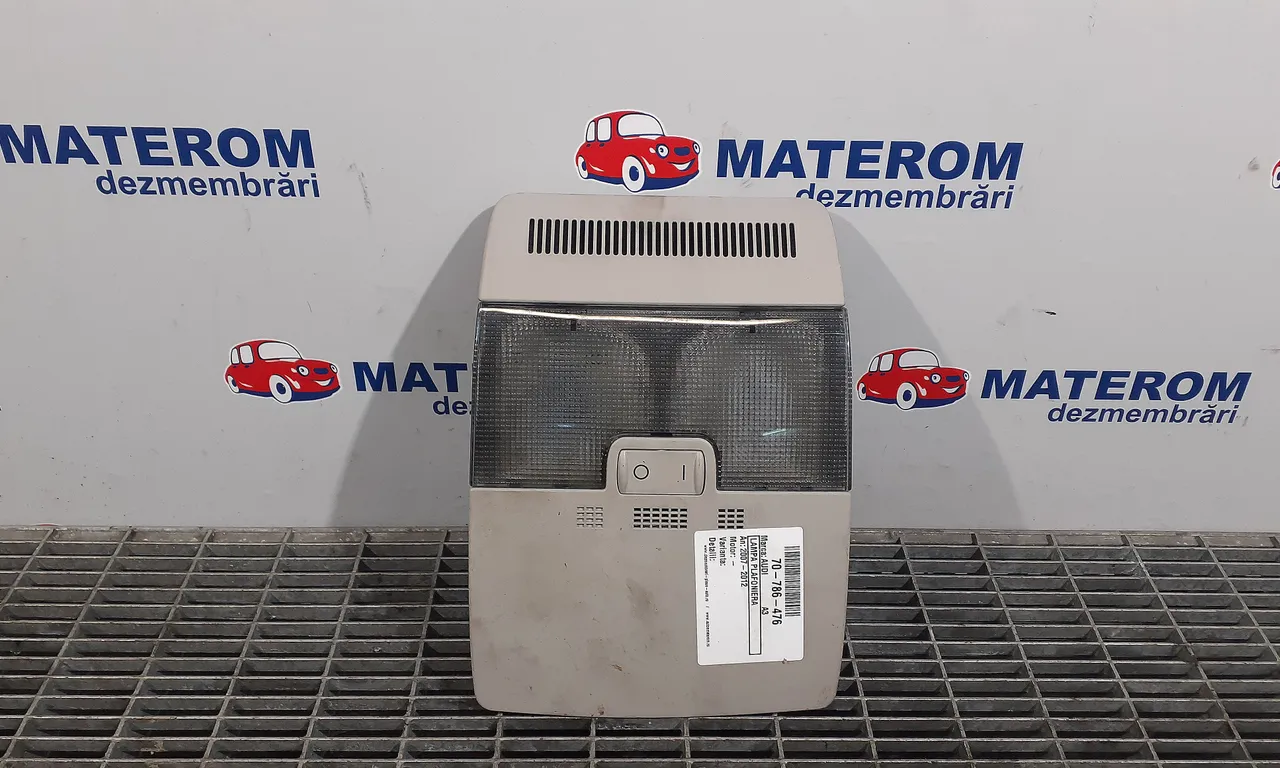 LAMPA PLAFONIERA AUDI A3 2003-2013