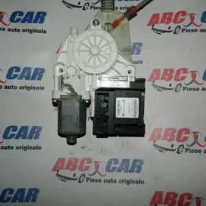 Motoras macara usa dreapta fata