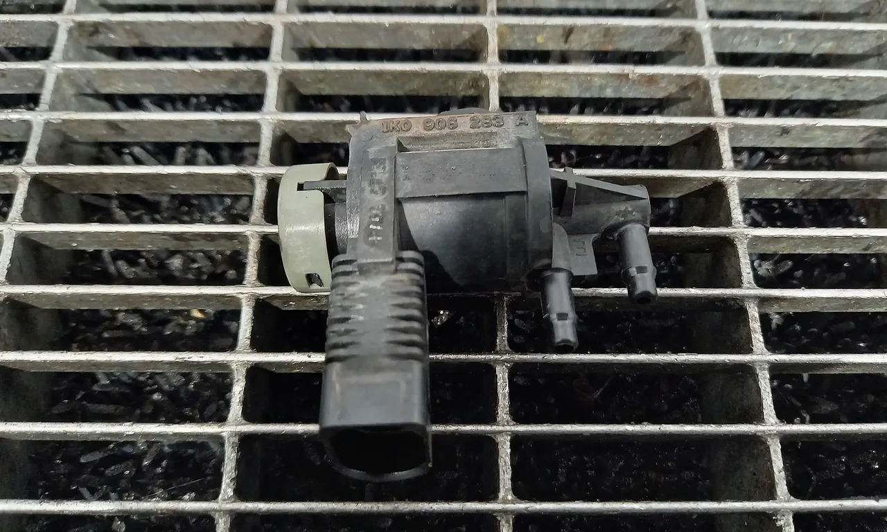 SUPAPA VACUUM AUDI A3 2003-2013