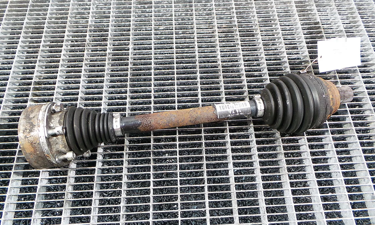 PLANETARA FATA STANGA AUDI A3 2003-2013