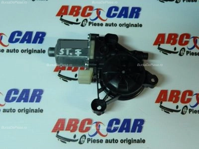 Motoras macara usa stanga fata