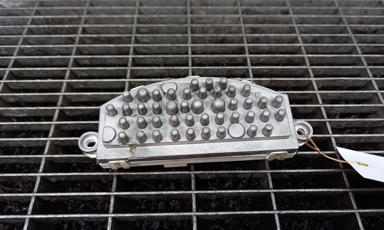 REOSTAT AUDI A3 2012-2020