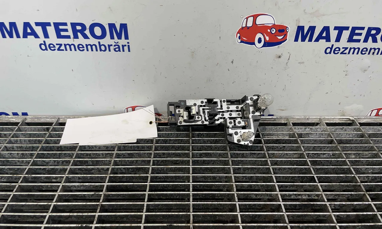 SOCLU BECURI AUDI A3 2012-2020