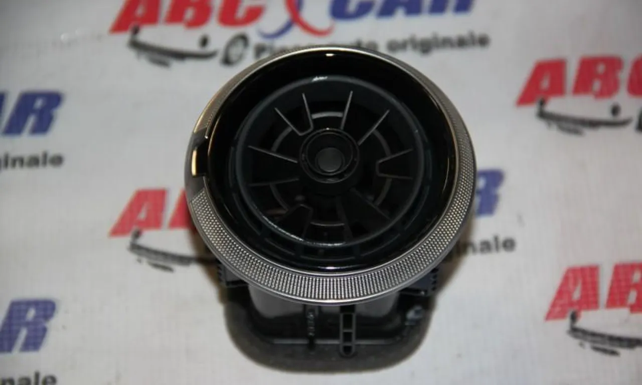 Grila aer bord AUDI A3 2012-2020