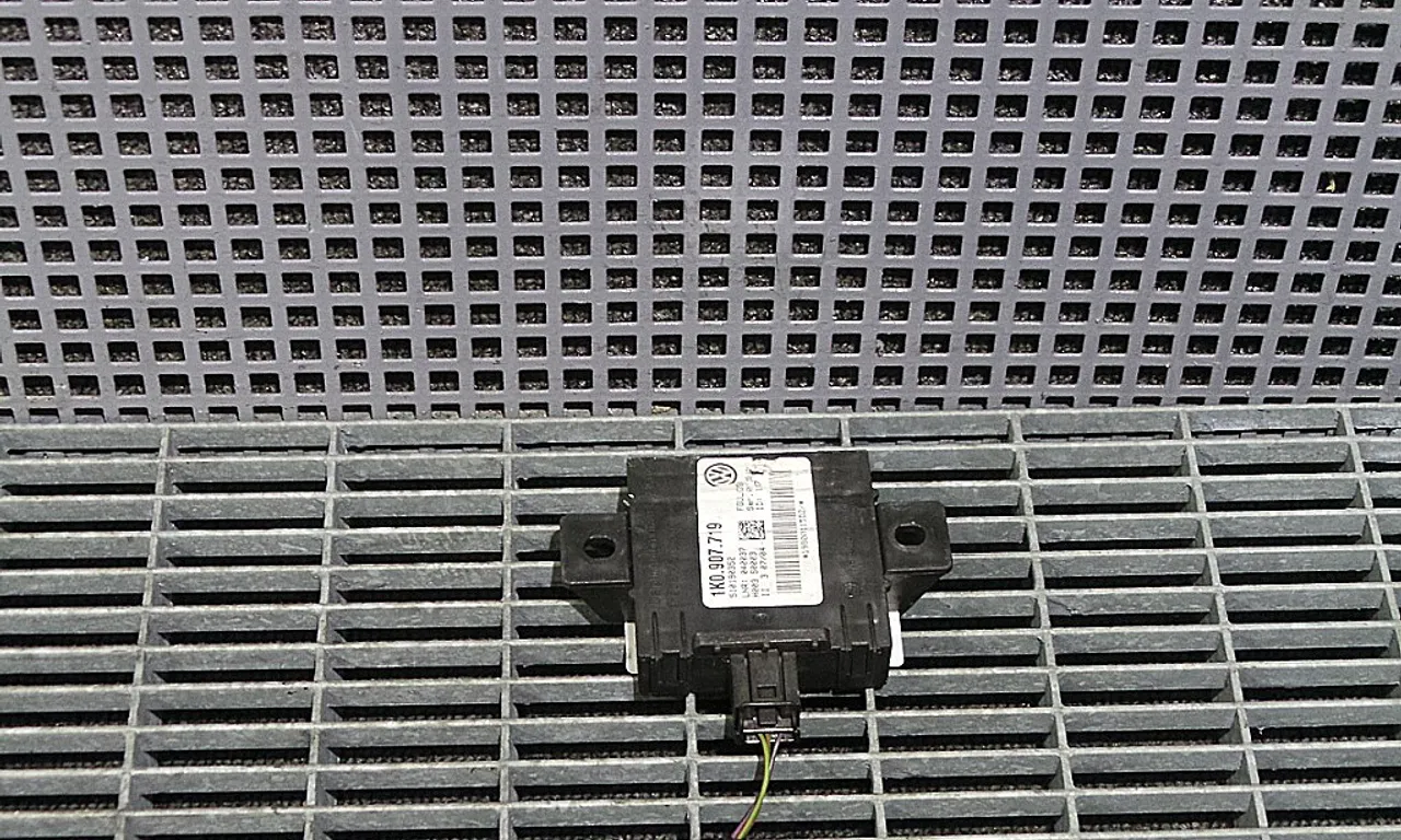 MODUL ALARMA AUDI A3 Sportback 2004-2015