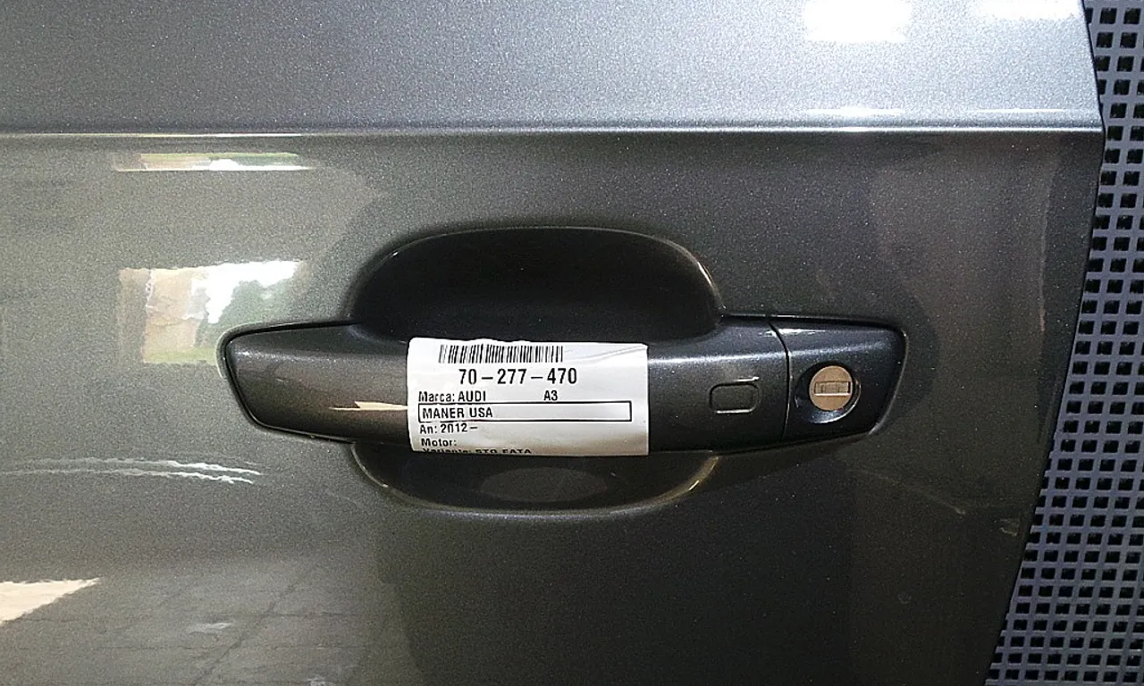 MANER USA FATA STANGA AUDI A3 Sportback 2012-2021