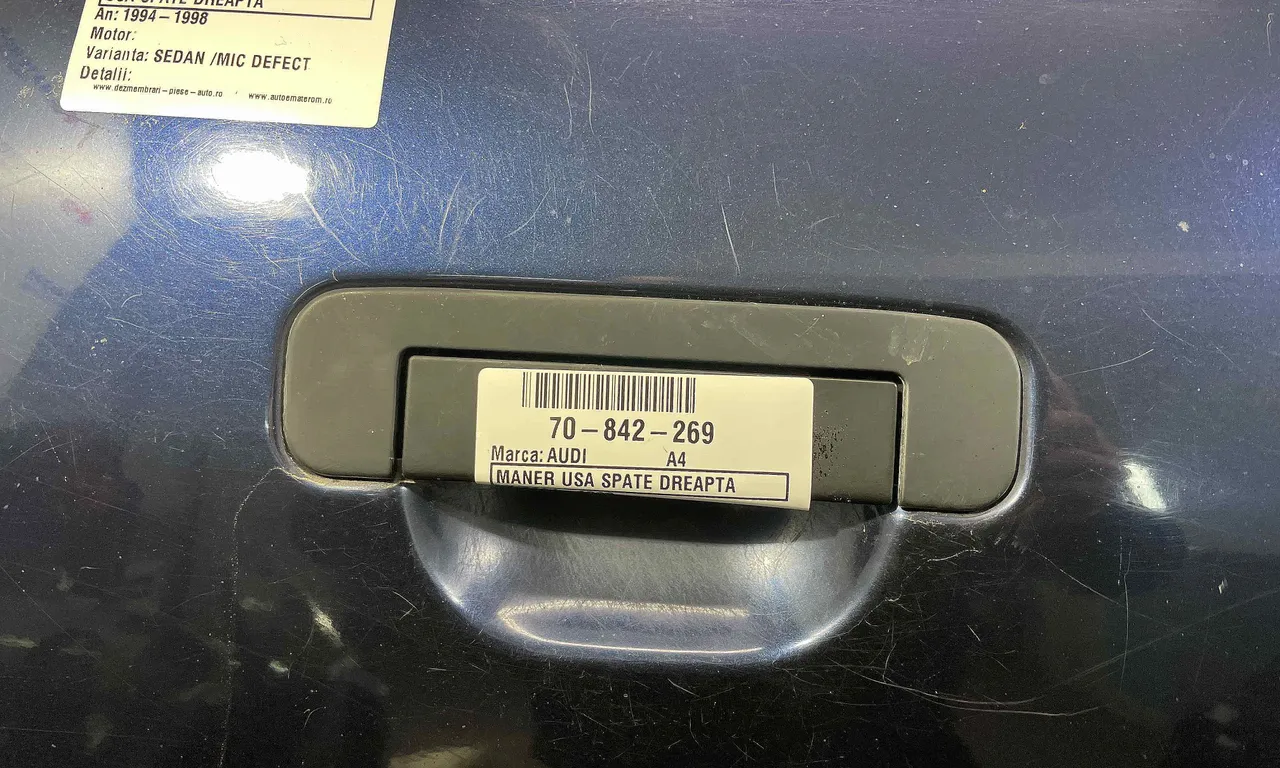 MANER USA SPATE DREAPTA AUDI A4 B5 1994-2001