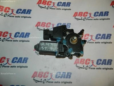 Motoras macara usa stanga fata