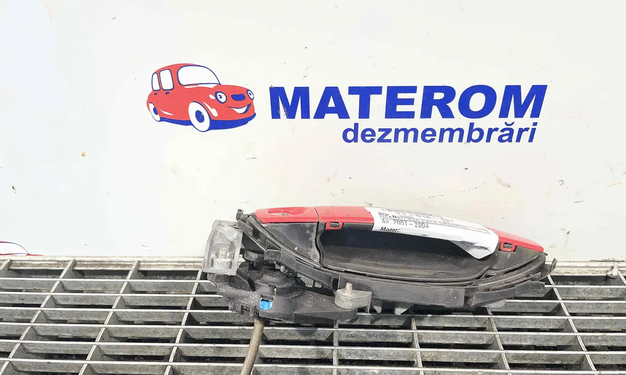 MANER USA FATA DREAPTA AUDI A4 B6 2000-2005