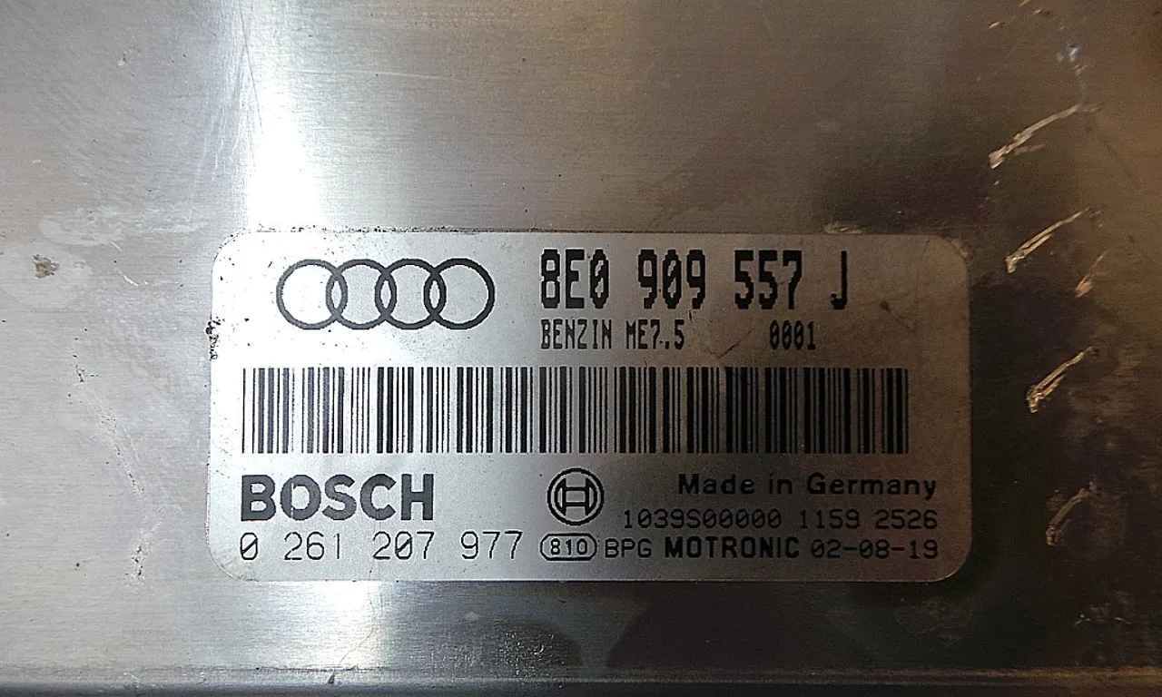 CALCULATOR MOTOR AUDI A4 B6 2000-2005