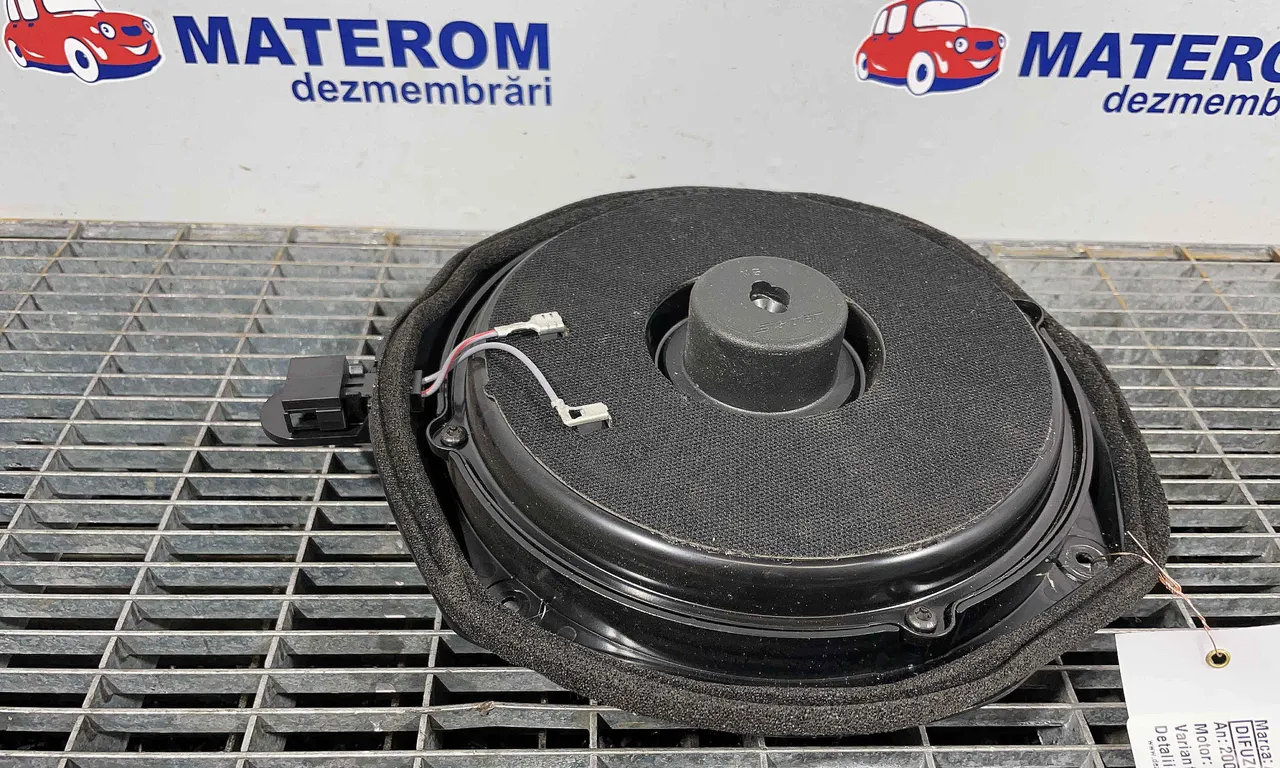 DIFUZOR AUDIO AUDI A4 B6 2000-2005
