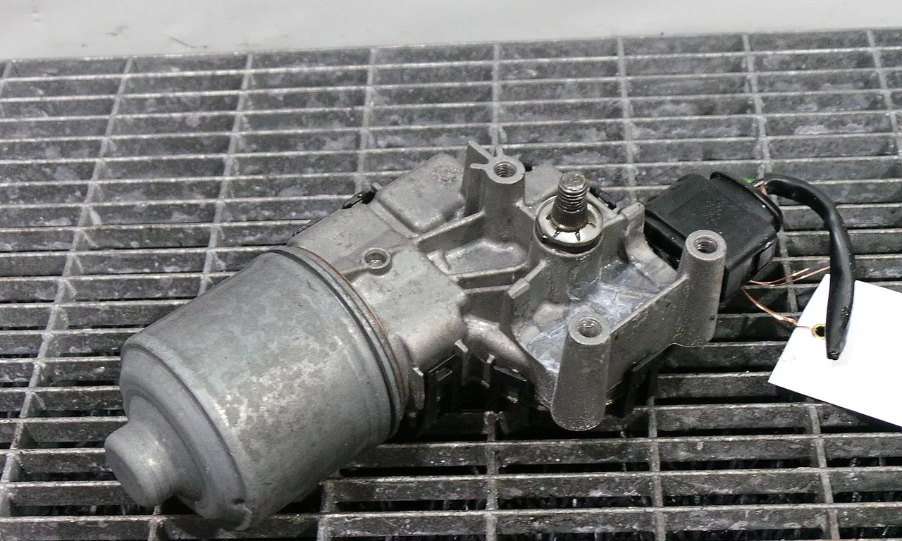 MOTORAS STERGATOR PARBRIZ AUDI A4 B6 2000-2005