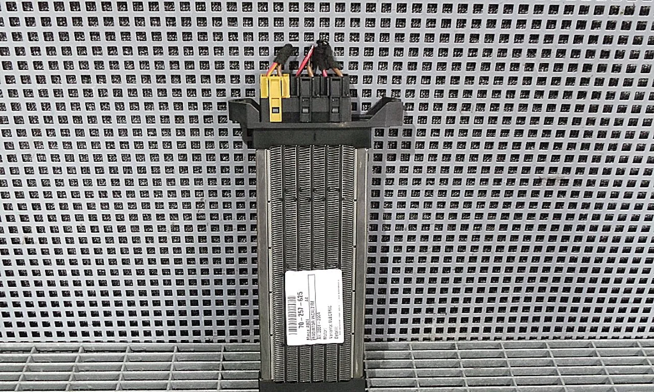RADIATOR INCALZIRE AUDI A4 B6 2000-2005