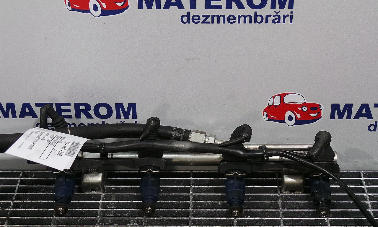 RAMPA INJECTIE AUDI A4 B6 2000-2005
