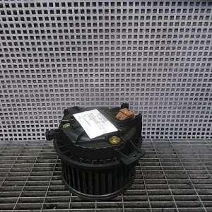 VENTILATOR INCALZIRE AUDI A4 B6 Avant 1.6 2000-2005 oe-8E2820021E, vedere frontata