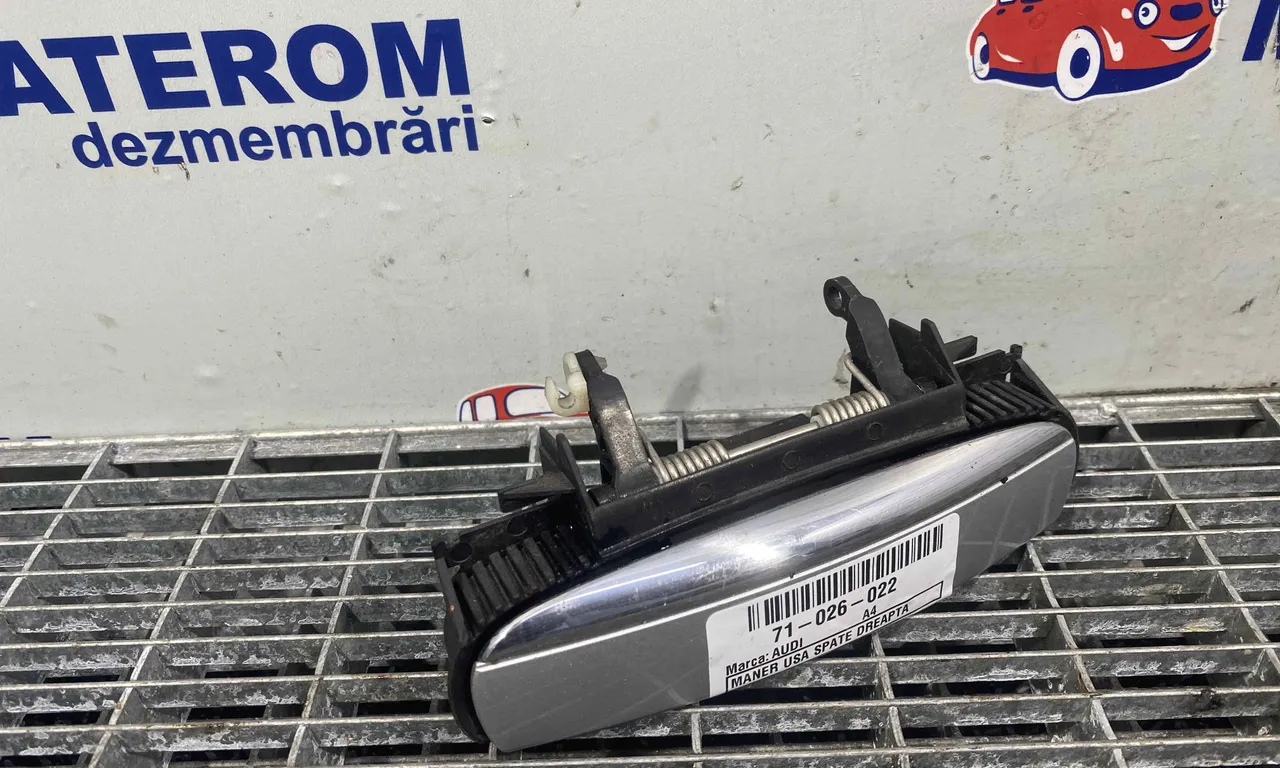 MANER USA SPATE DREAPTA AUDI A4 B7 2004-2009