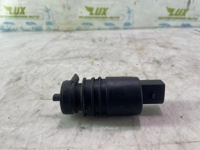 Motoras vas lichid parbriz